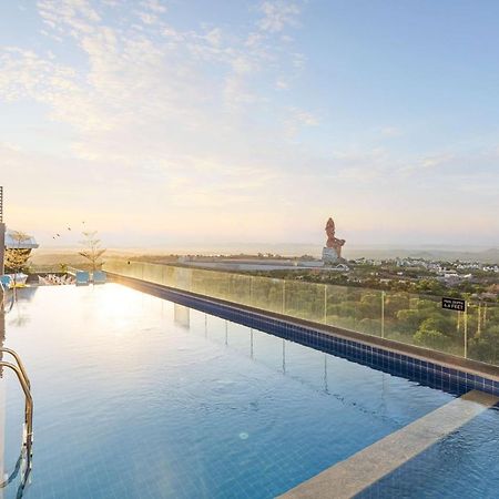 Radisson Hotel Nāthdwāra المظهر الخارجي الصورة
