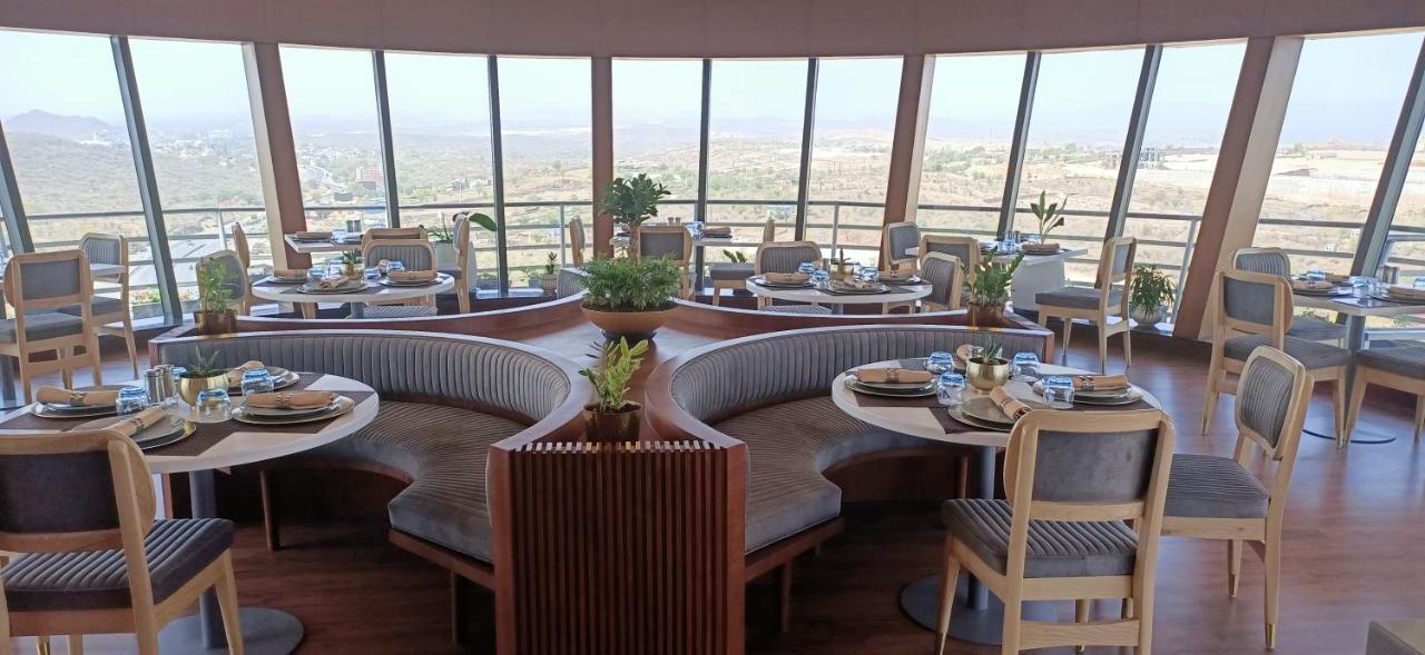 Radisson Hotel Nāthdwāra المظهر الخارجي الصورة
