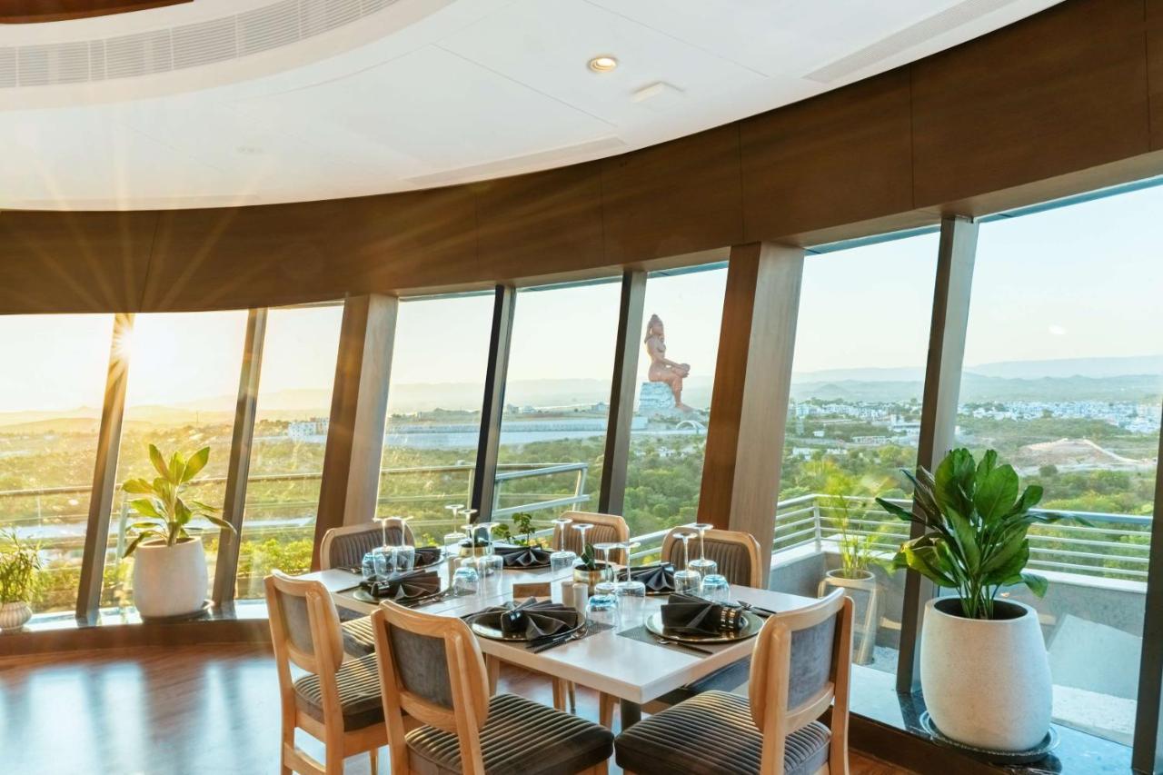 Radisson Hotel Nāthdwāra المظهر الخارجي الصورة